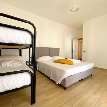 Camping Village Mar Y Sierra * San Costanzo