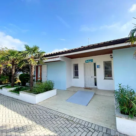 Village Mar Y Sierra Campingplads San Costanzo