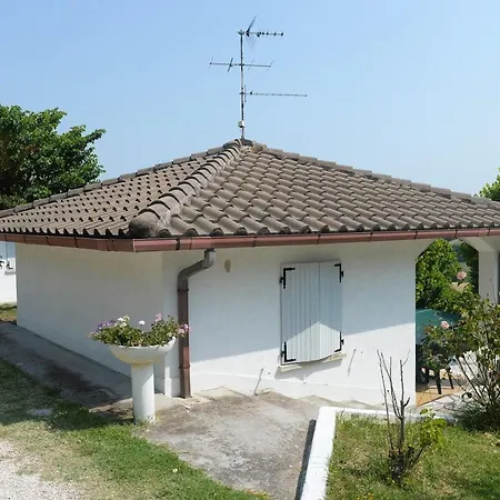 Village Mar Y Sierra キャンプ場 *