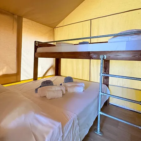 キャンプ場 Village Mar Y Sierra *