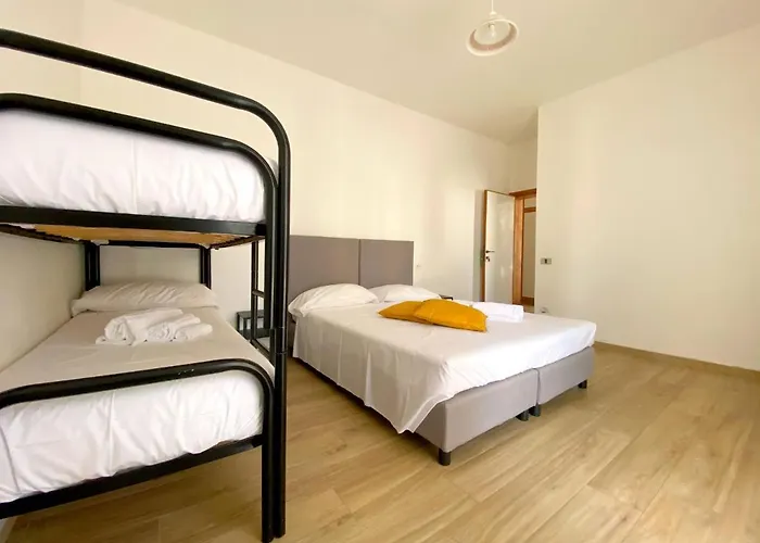 Village Mar Y Sierra * San Costanzo