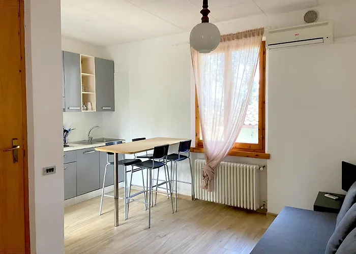 Village Mar Y Sierra * San Costanzo