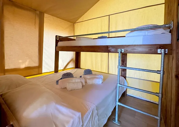 Κάμπινγκ Village Mar Y Sierra *