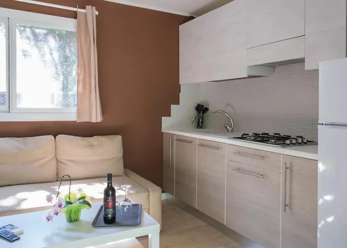 Village Mar Y Sierra * San Costanzo