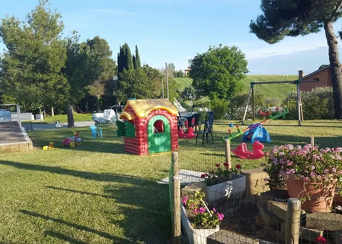 Κάμπινγκ Village Mar Y Sierra *